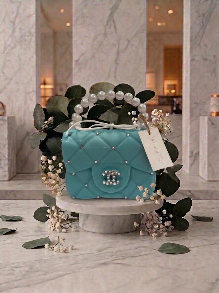 House of Taji – Chanel-Inspired Small Quilted Handbag Candle